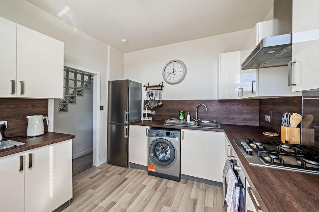 Broughty Ferry Riverview Apt -3 Bedroom -Sleeps 6 Exterior photo